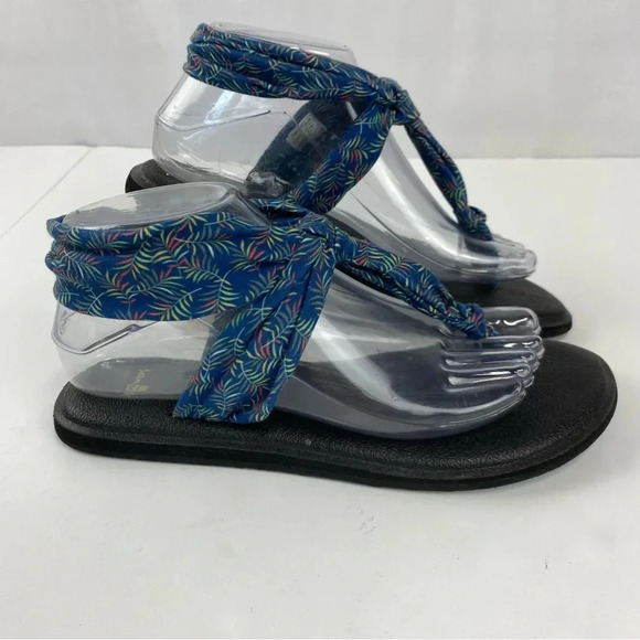 Sanuk Womens 7 Yoga Sling Mat Thong Sandals Blue Palm Graphic Comfort Shoe - Picture 1 of 4